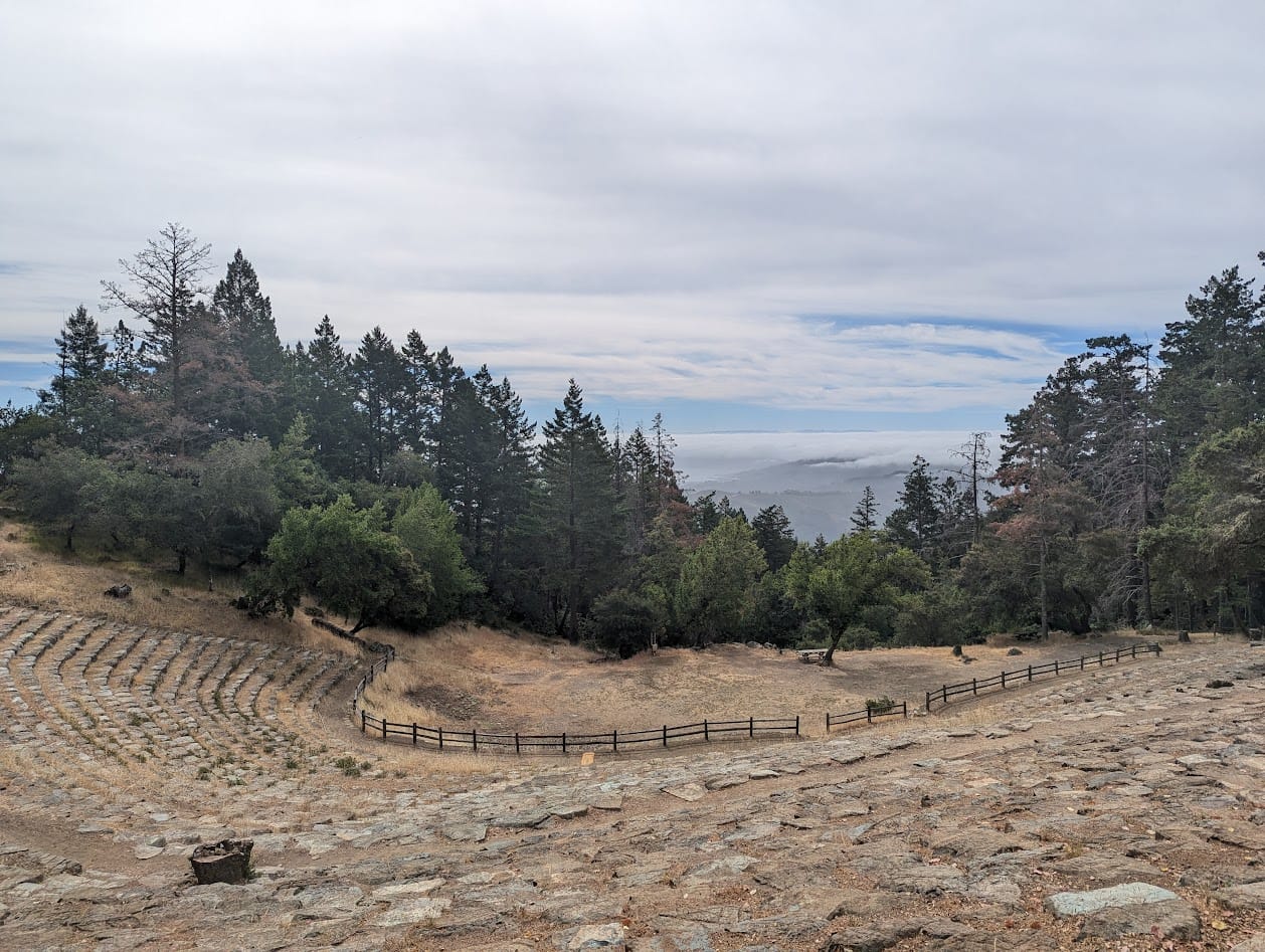 rocky ampitheatre on the side of a mountain